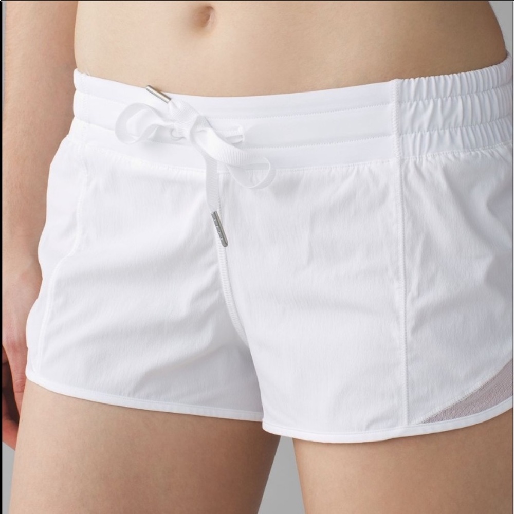 Lululemon Athletica Hottie Hot Shorts❕❕🤍🤍
